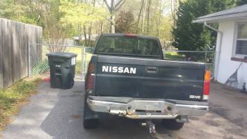 1995 Nissan Truck Extended Cab (2 doors)
